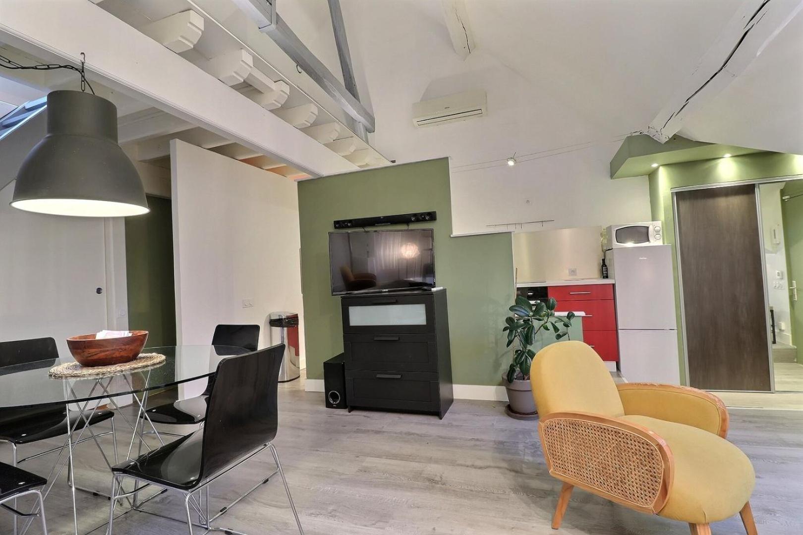 Le Loft Sous Les Toits - Proche Gare - Mon Groom Troyes Dış mekan fotoğraf